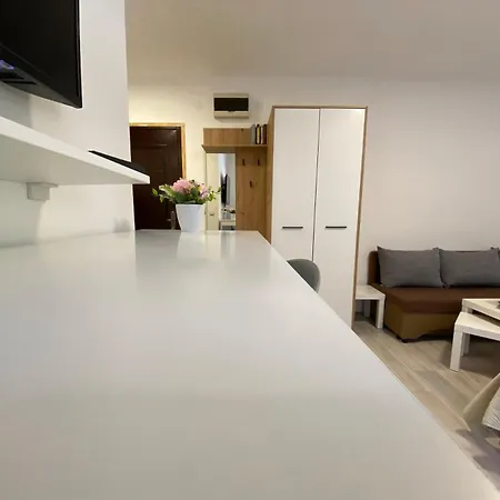 Krcmarica 9
